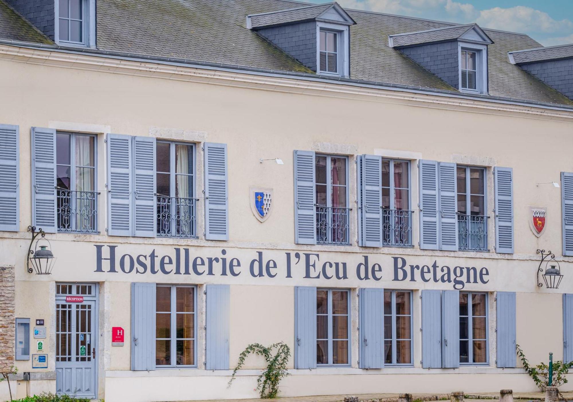Hostellerie De L'Ecu De Bretagne Beaugency Exterior foto
